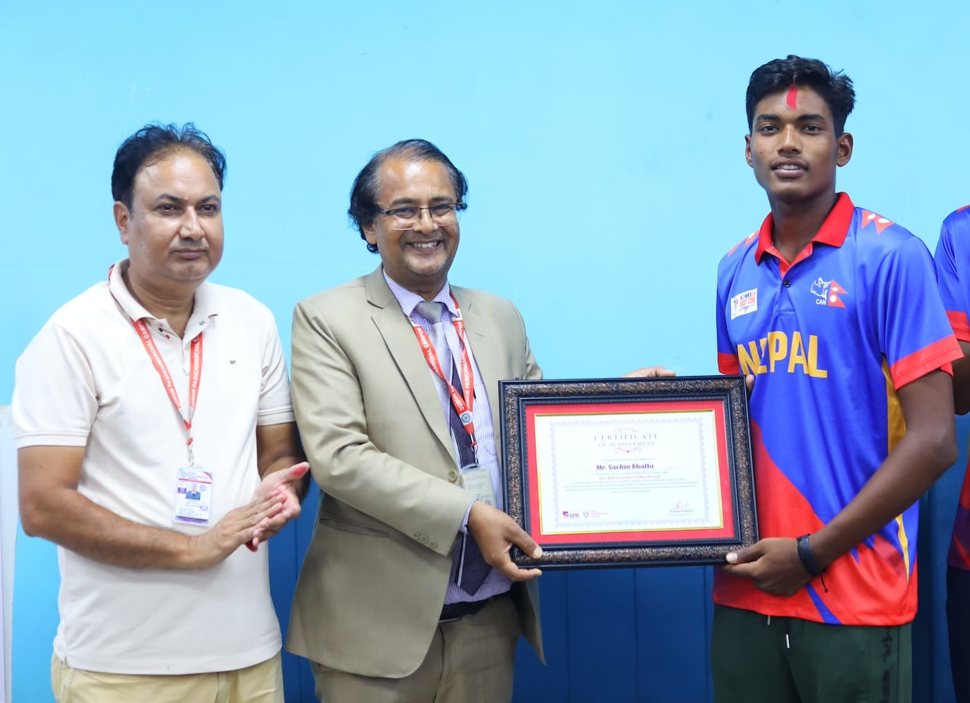 क्रिकेटर द्वय भट्ट र रावललाई आजीवन छात्रवृत्ति